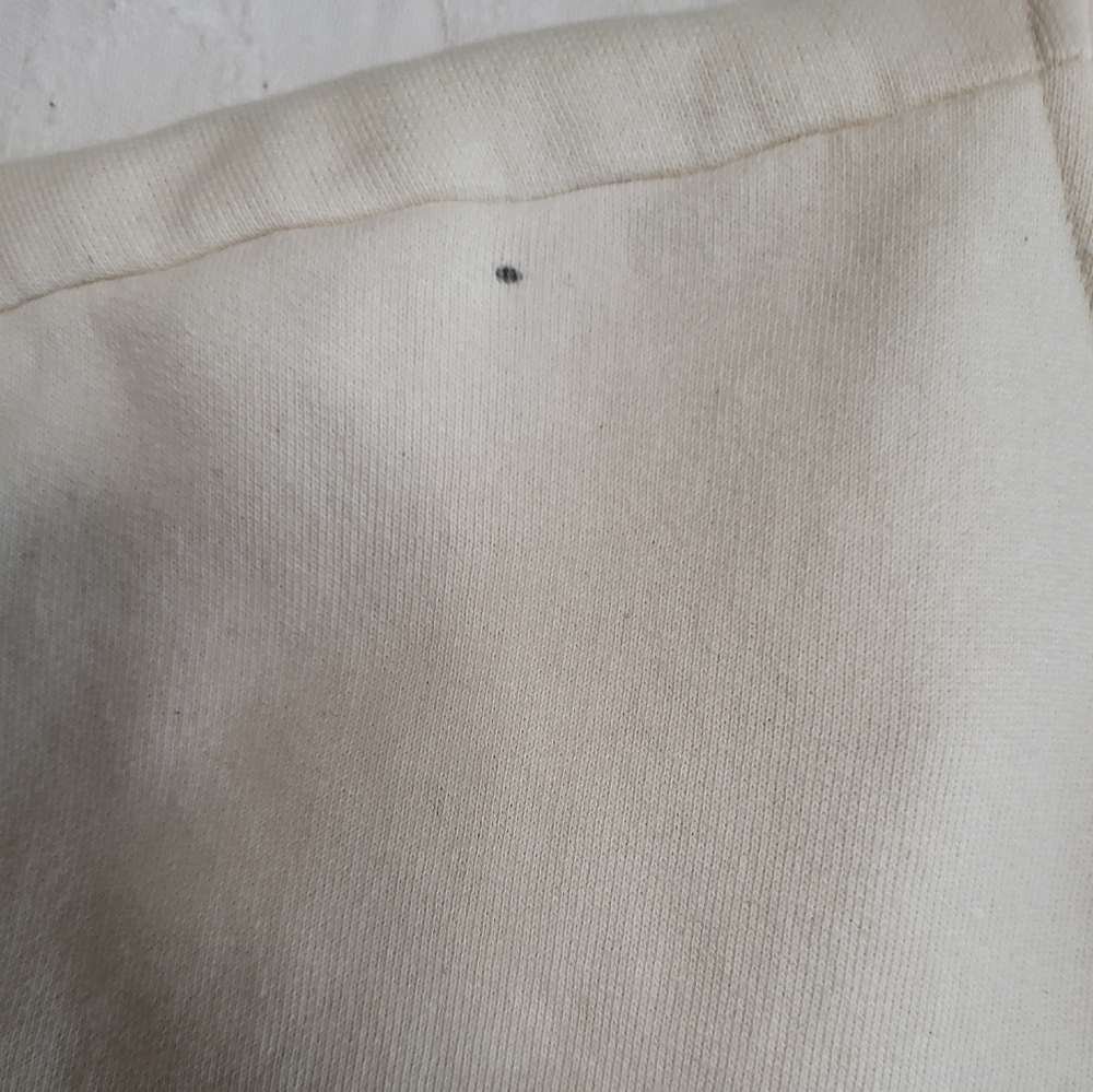 Zara Cream Sweatshirt with Graphic Design - Picture 11 of 11